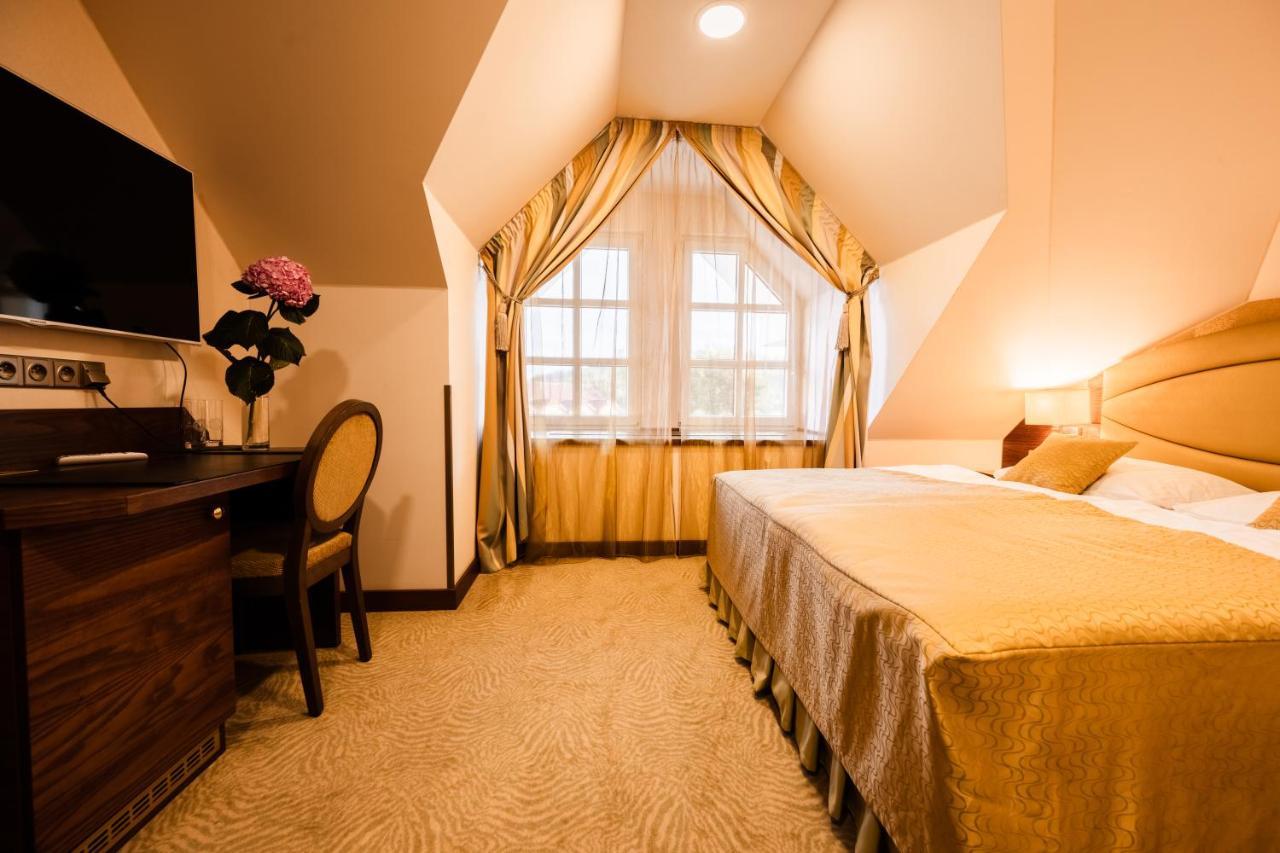 Imperial Casino Strazny Hotel Экстерьер фото