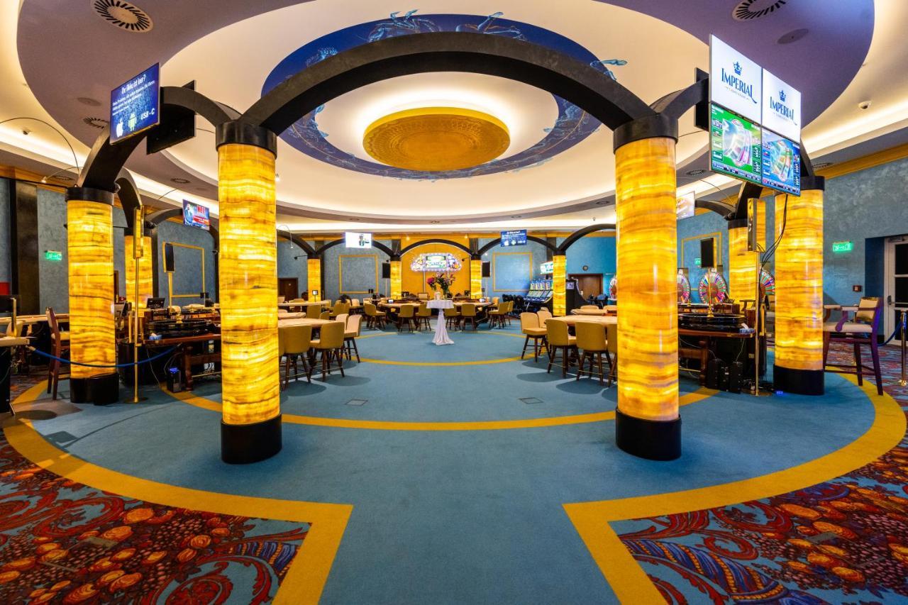 Imperial Casino Strazny Hotel Экстерьер фото