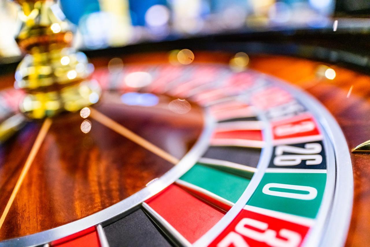 Imperial Casino Strazny Hotel Экстерьер фото